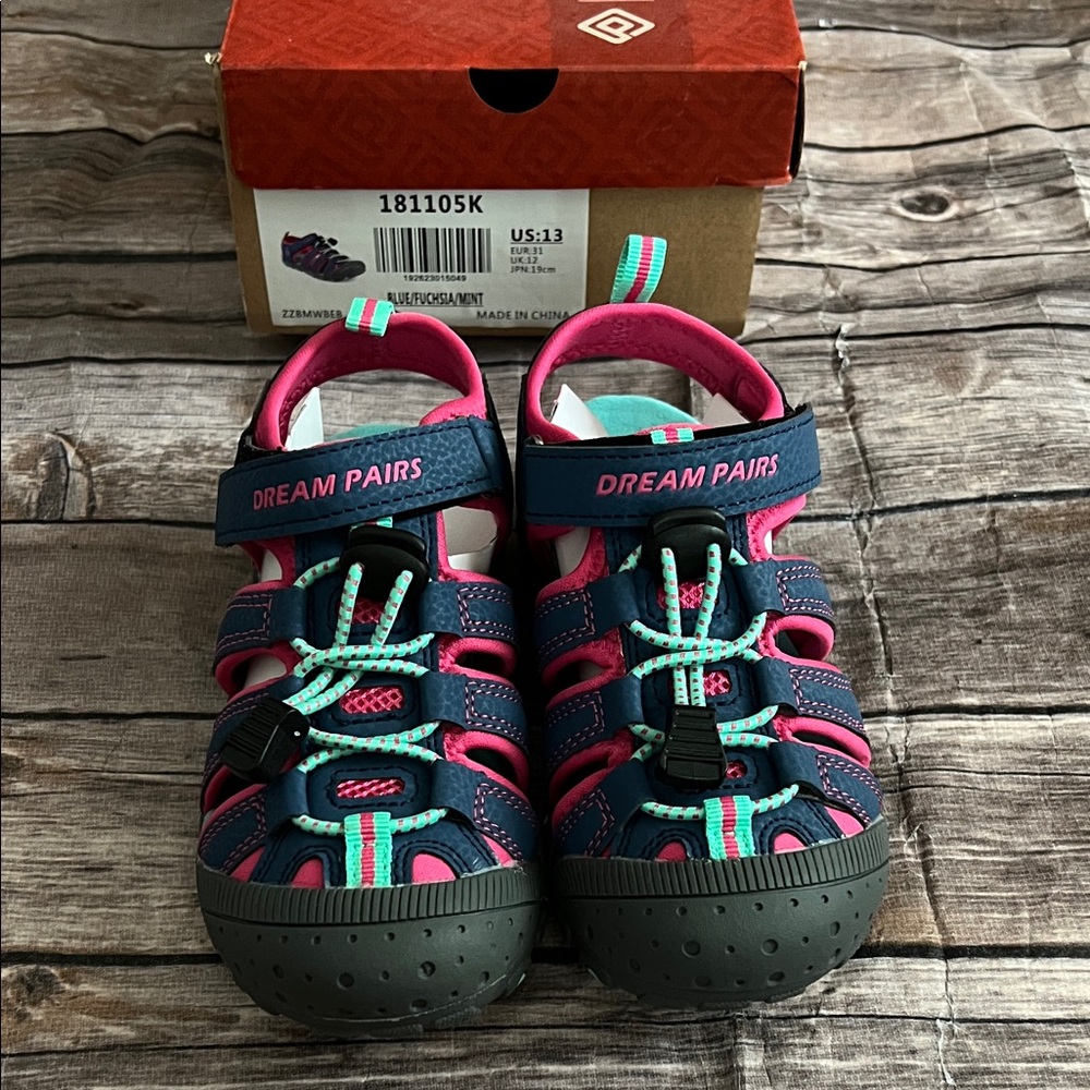 Dream Pairs Girls Size 13 Navy and Pink Sandals